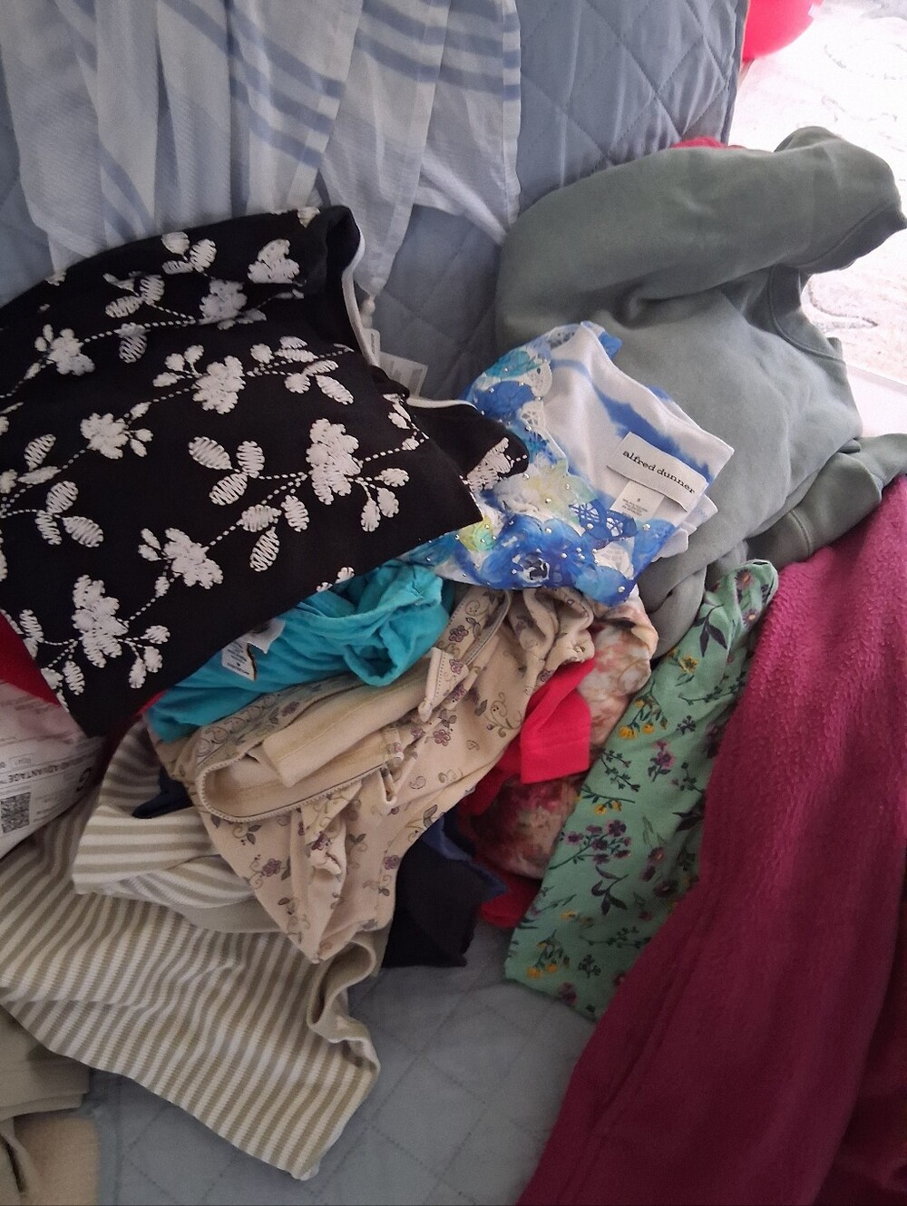 5lbs Ladied Shirts Euc Bobie Brooks And More